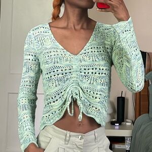 Cropped knit long-sleeve top